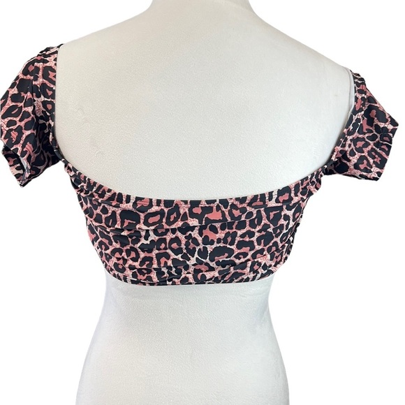 Womens XL Leopard Cropped top - Picture 2 of 4